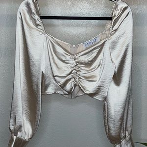 Silky Champagne crop top M